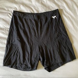 SOLD ON MERC 🌿 PINK Black Biker Shorts